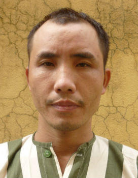 Thầy cúng đồng tính giả công an lừa tình lấy tiền